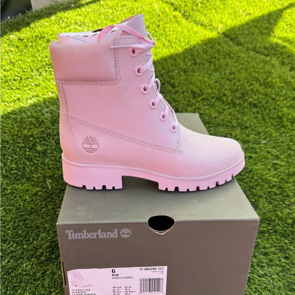 Timberland Women's Light Pink Boots